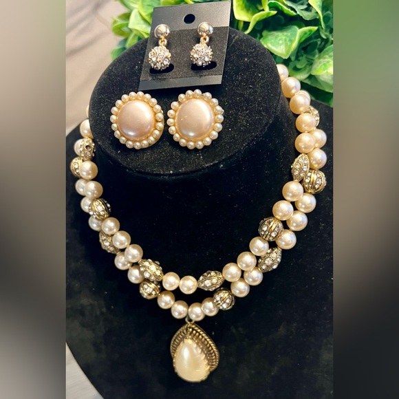 π₯ VINTAGE 3 PIECE SET-GORGEOUS PEARL AND DIAMOND CRYSTAL ELEGANT CLASSICπ₯ - Picture 4 of 12